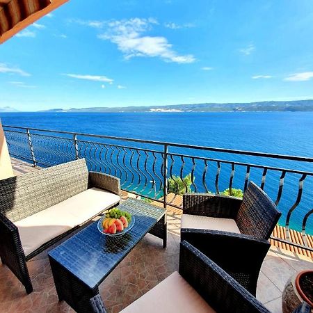 Apartment Zadoda Omis Exterior photo