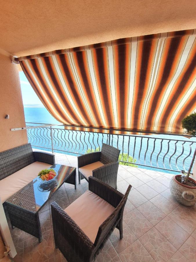 Apartment Zadoda Omis Exterior photo