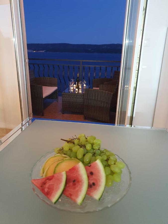 Apartment Zadoda Omis Exterior photo